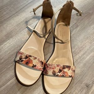 Cole Haan women’s size 10 floral flat sandal